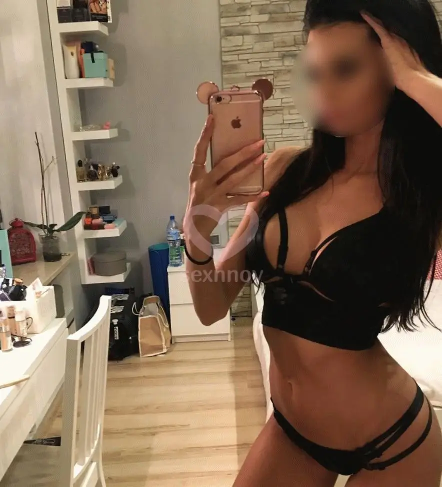 Stella Stella
