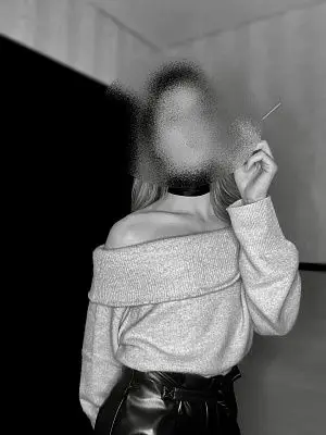 Крис (trans girl) Крис (trans girl)
